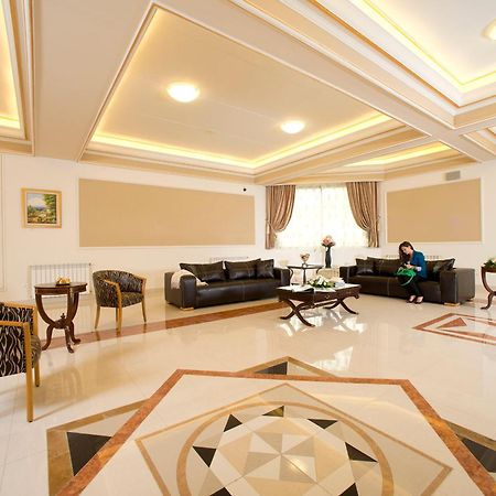 Liqaa Hotel Beirut Exterior foto