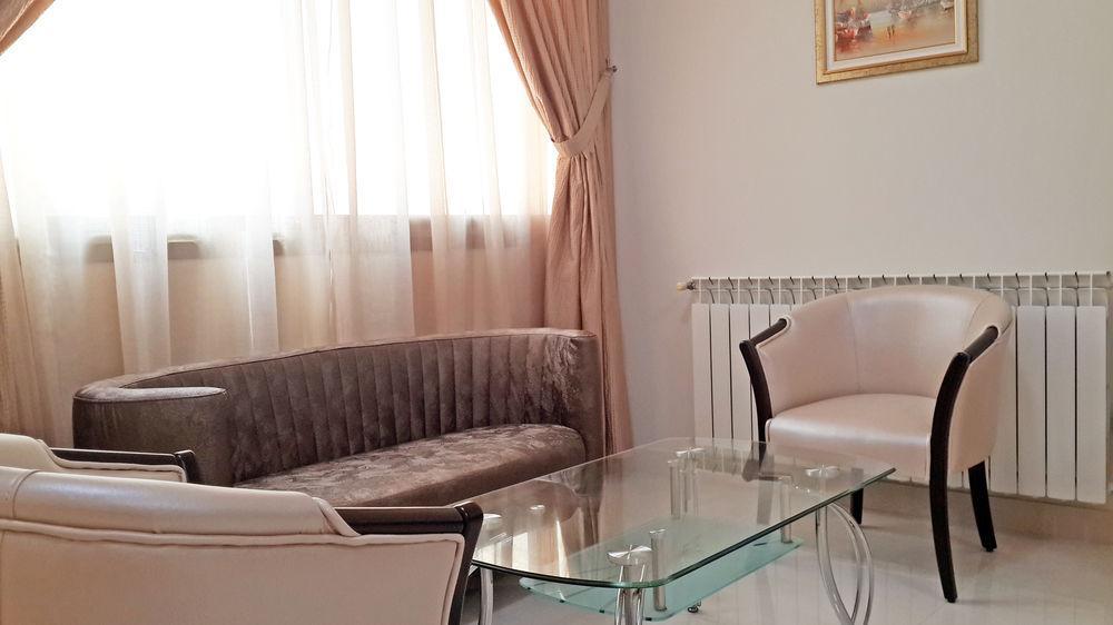Liqaa Hotel Beirut Exterior foto